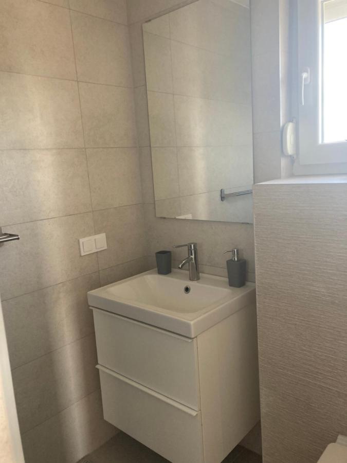Apartman Hmelina Vrsi Εξωτερικό φωτογραφία