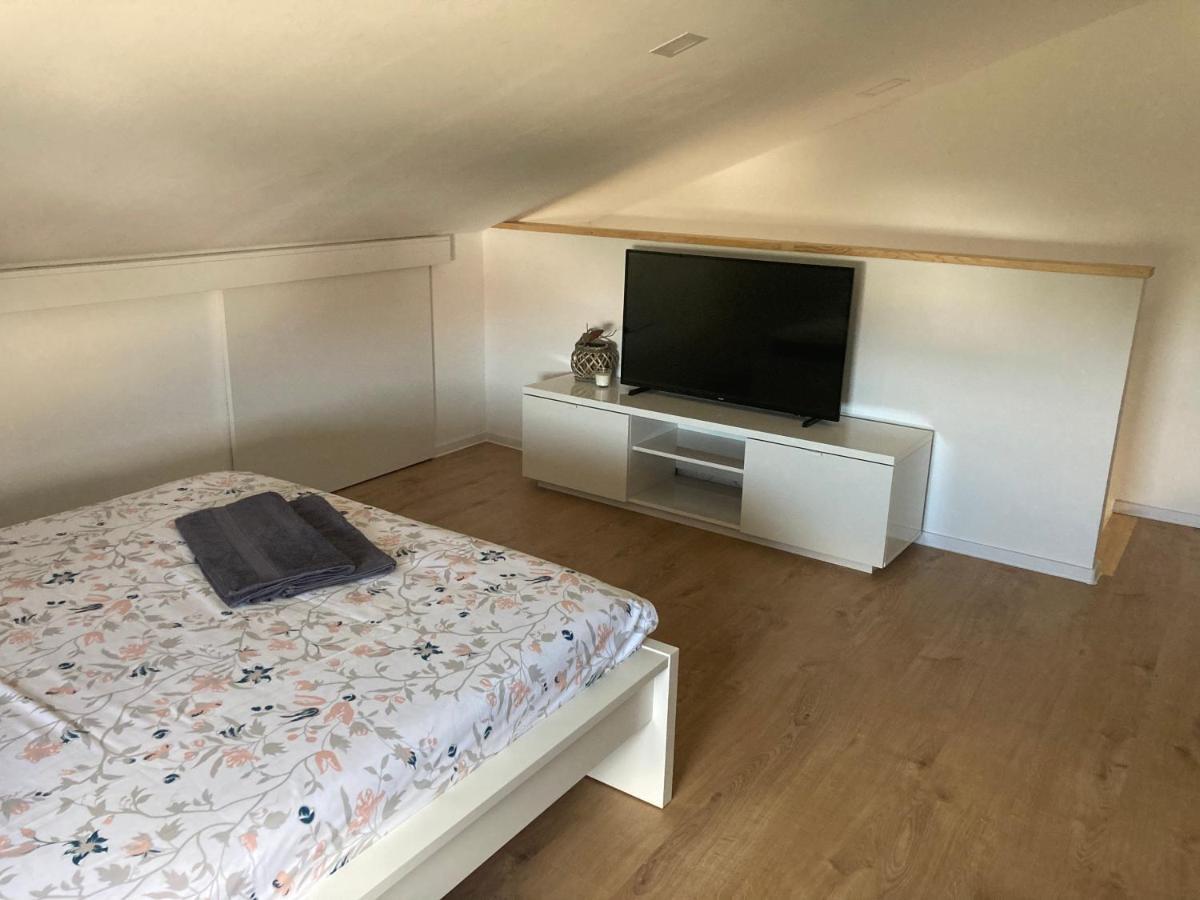 Apartman Hmelina Vrsi Εξωτερικό φωτογραφία